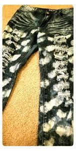 Ripped & Bleach Patterned Jeans